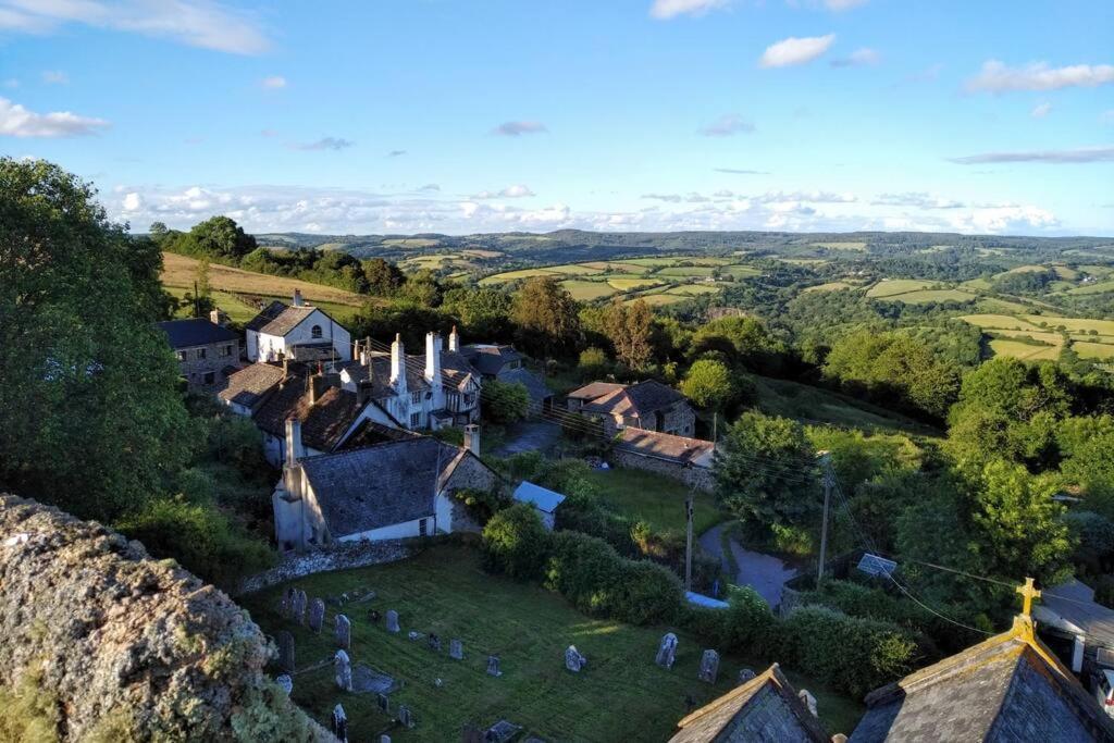 The Dairy - Quaint 1Br In Dartmoor National Park Villa Hennock Dış mekan fotoğraf